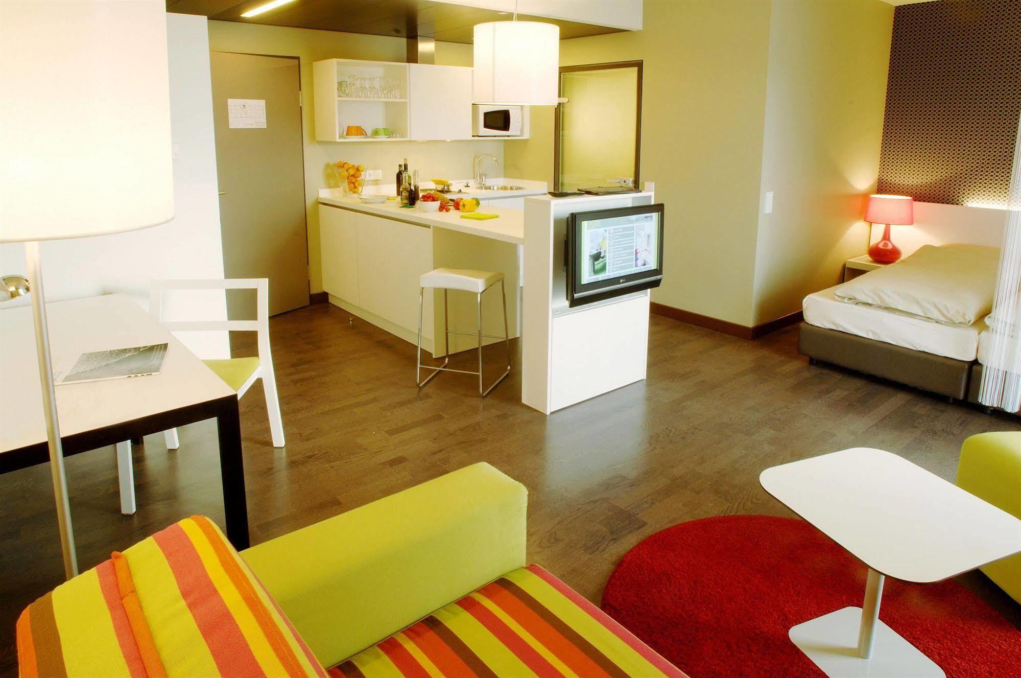 แฮรี โฮม ดอร์นเบียร์น Hotel ดอร์นเบิร์น ภายนอก รูปภาพ